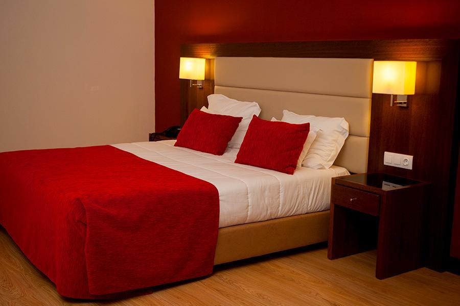 Palace Hotel E Spa Monte Rio Термаш-де-Сан-Педру-ду-Сул Экстерьер фото